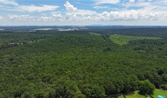 50 Hopkins Farm Dr, Adairsville, GA 30103