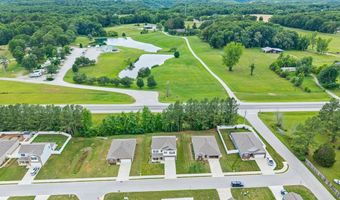 176 Nunally Dr, Baxter, TN 38544