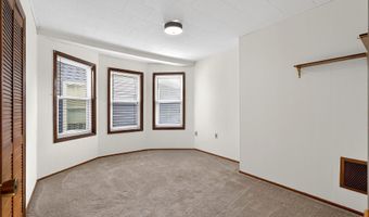 38 W 43RD St, Bayonne, NJ 07002