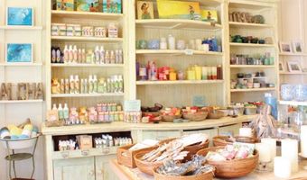 970 KIPUNI Way, Kapaa, HI 96746