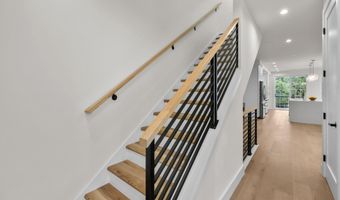 3916 8TH St NW A, Washington, DC 20011