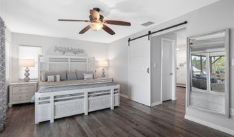 6604 DOLPHIN COVE Dr, Apollo Beach, FL 33572