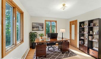 130 S Niantic Dr, Charlestown, RI 02813