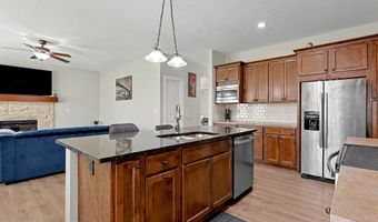 933 W Threewood, Andover, KS 67002