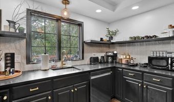 167 Valley View Dr, Albrightsville, PA 18210