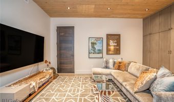 225 Alpen Strasse St, Bozeman, MT 59715
