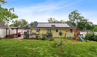 97 Castle Rd, Bristol, CT 06010