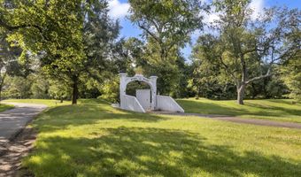 2206 FORT WARD Pl, Alexandria, VA 22304
