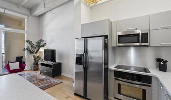 550 Seagaze Dr 9, Oceanside, CA 92054