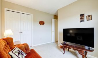 222 MILLER Rd, Akron, PA 17501