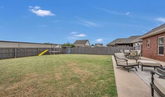 27300 Dieken Dr, Athens, AL 35613