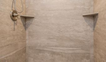 59 Harbor Inn Rd, Bayville, NJ 08721