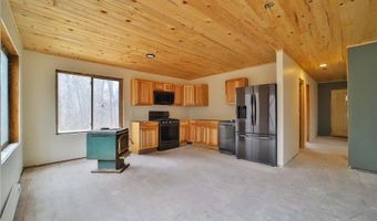 951 Swede Lake Trl SW, Backus, MN 56435