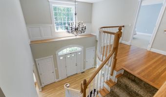 134 Kingswood Dr, Avon, CT 06001