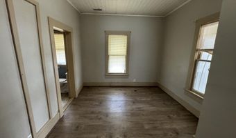 313 E 17th St, Baxter Springs, KS 66713