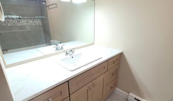 22 Dogwood Ct 22, Cromwell, CT 06416