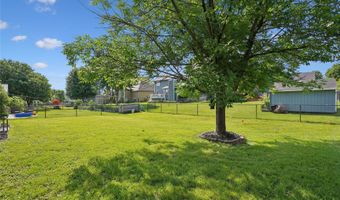 305 NE 16th St, Ankeny, IA 50021