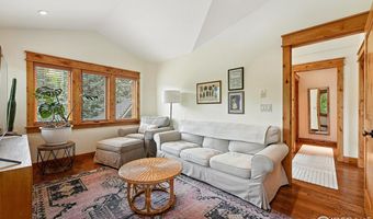 2958 6th St, Boulder, CO 80304