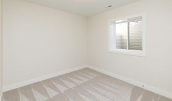 733 17th Ave SE, Altoona, IA 50009