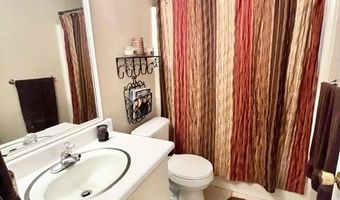 301 4th St SE, Aliceville, AL 35442