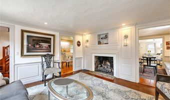 41 Third St, Newport, RI 02840