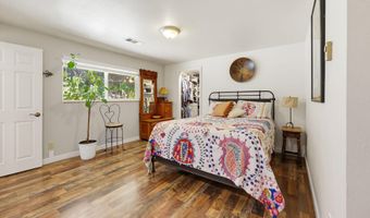 492 Herbert St, Ashland, OR 97520