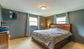 1402 Southview Ln, Albert Lea, MN 56007