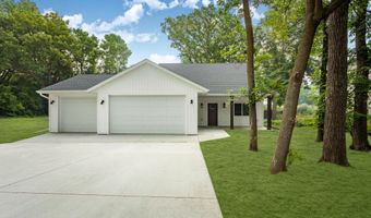1011 Nokomis St, Alexandria, MN 56308
