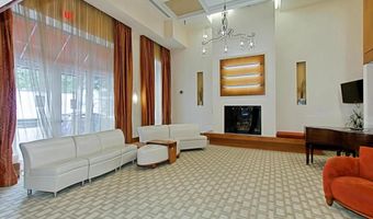 2200 N WESTMORELAND St N 409, Arlington, VA 22213
