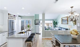 62 Nipmuc Trl C, North Providence, RI 02904