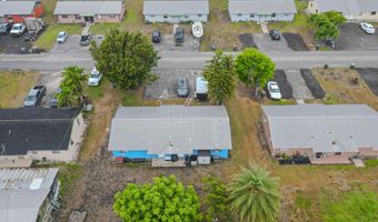 1043 NE 20th St, Belle Glade, FL 33430