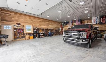 8309 Almont Rd, Almont, MI 48003