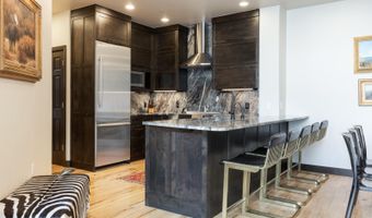 15 Highlands Ln R402, Beaver Creek, CO 81620