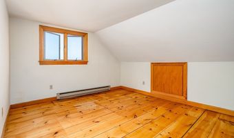 40 Washington St, Ayer, MA 01432