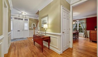 8807 RIDGE Rd, Bethesda, MD 20817