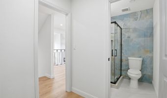 2011 Dolphin Dr, Aptos, CA 95003
