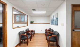 150 Burnside St, Cranston, RI 02910