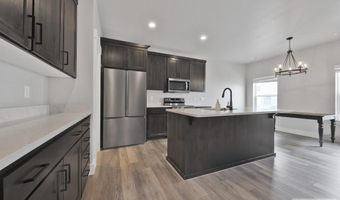 2391 Homewood Dr, Ammon, ID 83406