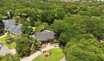 1978 BRISTA DE MAR Cir, Atlantic Beach, FL 32233