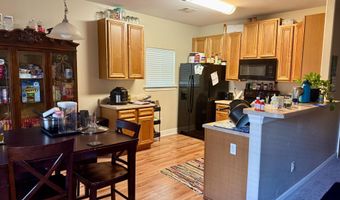 6088 E Hinds St, Bay St. Louis, MS 39520
