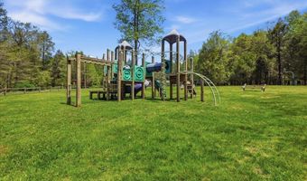 82 Timberlane Dr, Albrightsville, PA 18210