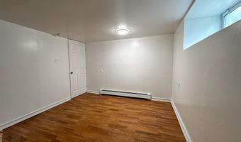 26 Stoehrs Pl, Bridgeport, CT 06606