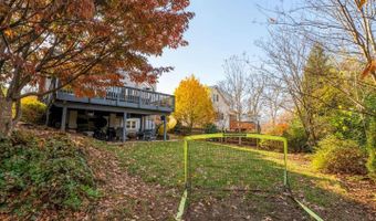 6282 15TH Rd N, Arlington, VA 22205