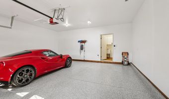3354 N Stone Creek Cir, Madison, WI 53719