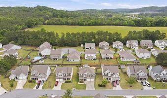 40 Darby Ln, Adairsville, GA 30103
