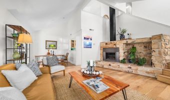 6250 Cabot Ct, Aptos, CA 95003