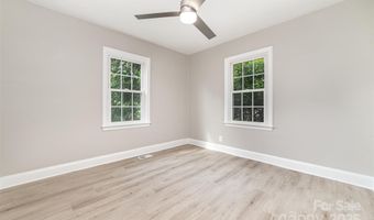 3920 Admiral Ave, Charlotte, NC 28205