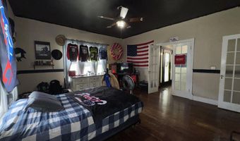136 S Jackson St, Athens, TN 37303