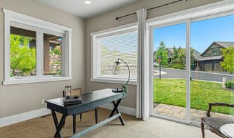 61333 Kindle Rock Loop, Bend, OR 97702