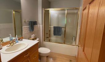 1205 26th St SW, Austin, MN 55912